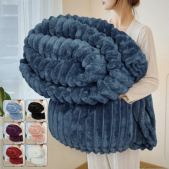 400 GSM Fleece Throw Blanket for Couch & Oversized Queen Bed (90”x100”)
